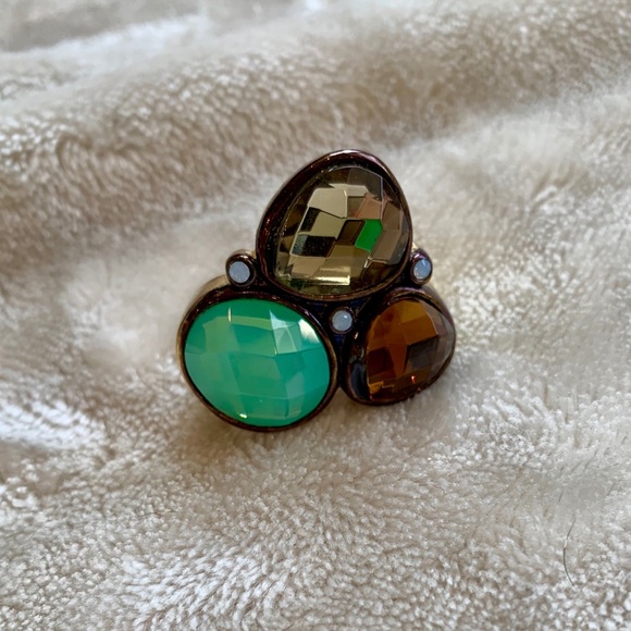 Anthropologie Jewelry - Anthropologie cluster ring sz 6